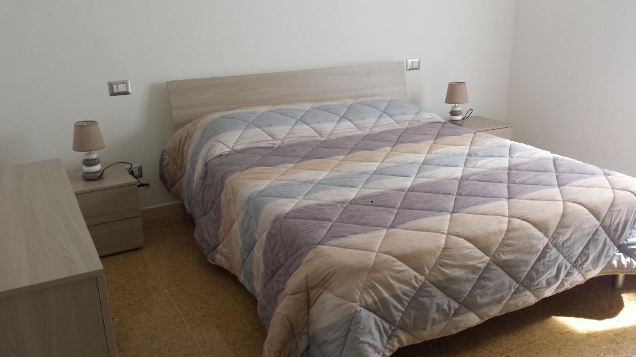 Appartamenti Enrica Moneglia Luaran gambar
