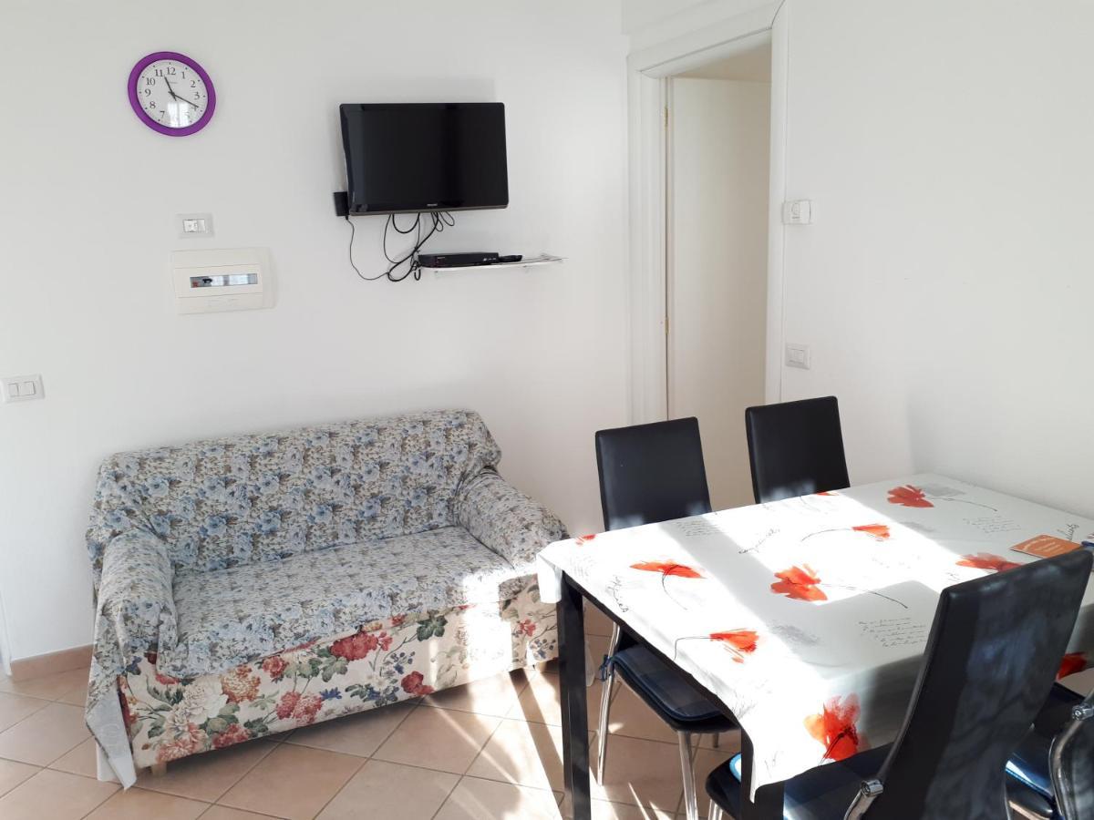 Appartamenti Enrica Moneglia Luaran gambar