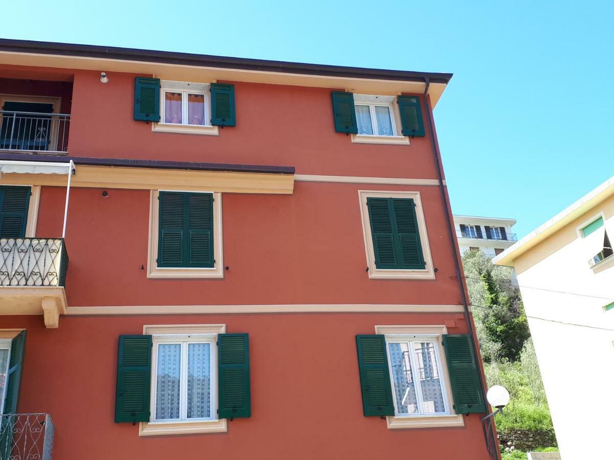 Appartamenti Enrica Moneglia Luaran gambar